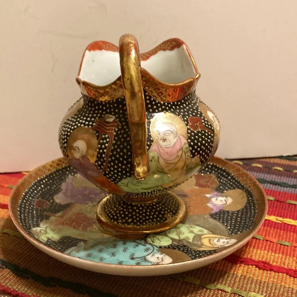 Vintage  stunning detailed Japanese Satsuma creamer with matching plate
